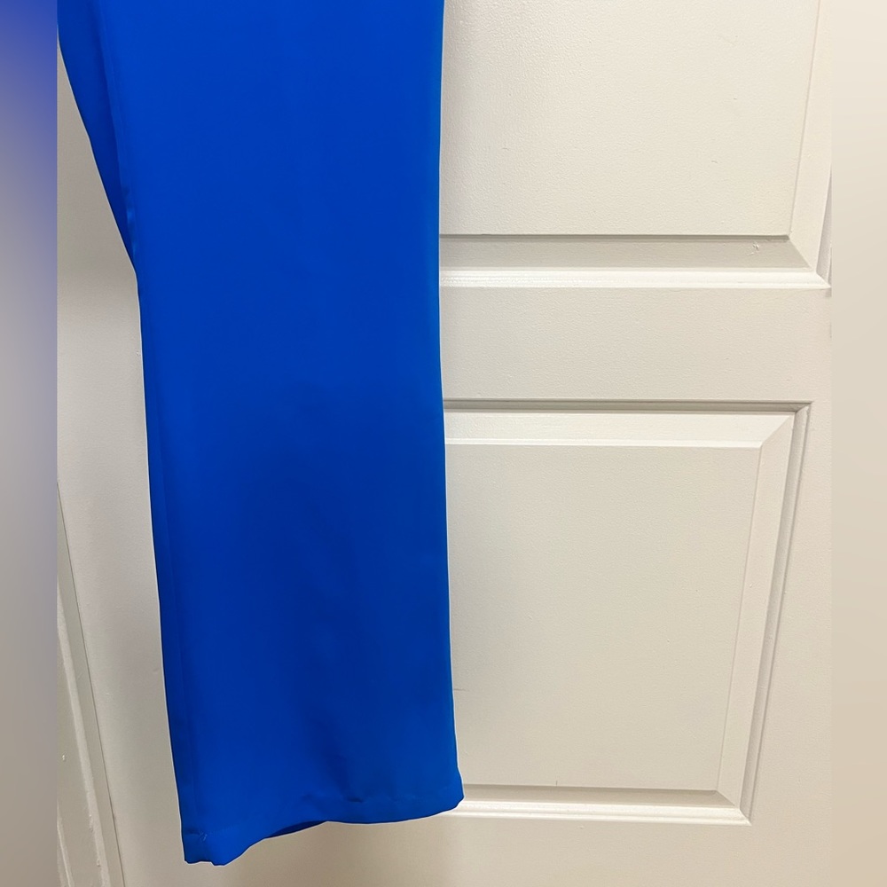 Single Los Angeles Halter Jumpsuit - Picture 6 of 7